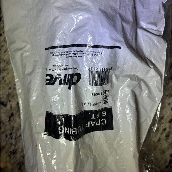 Respronics Heated Humidifier accessories and carry case 1422 hours - Picture 12 of 15